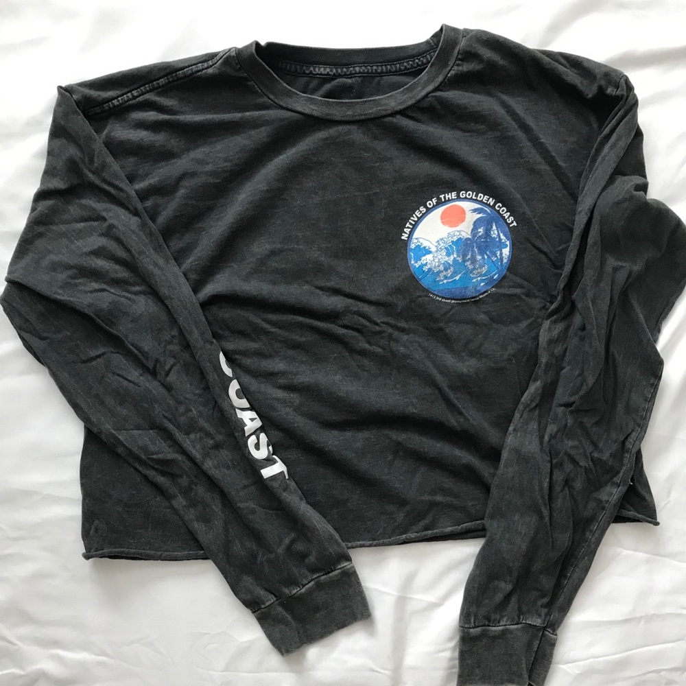 Brandy Melville RARE Golden Coast Longsleeve